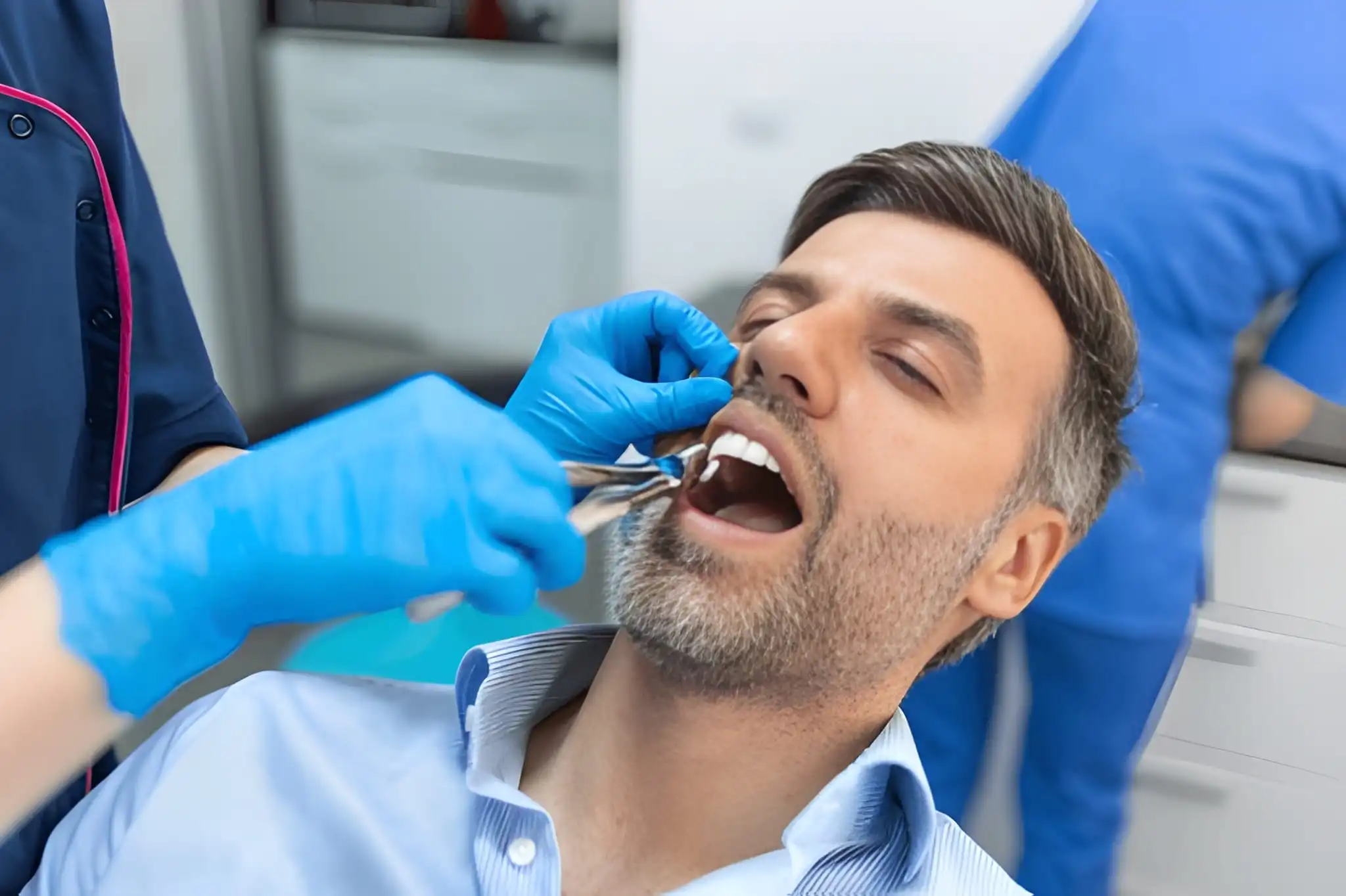 tooth extractions in downtown toronto